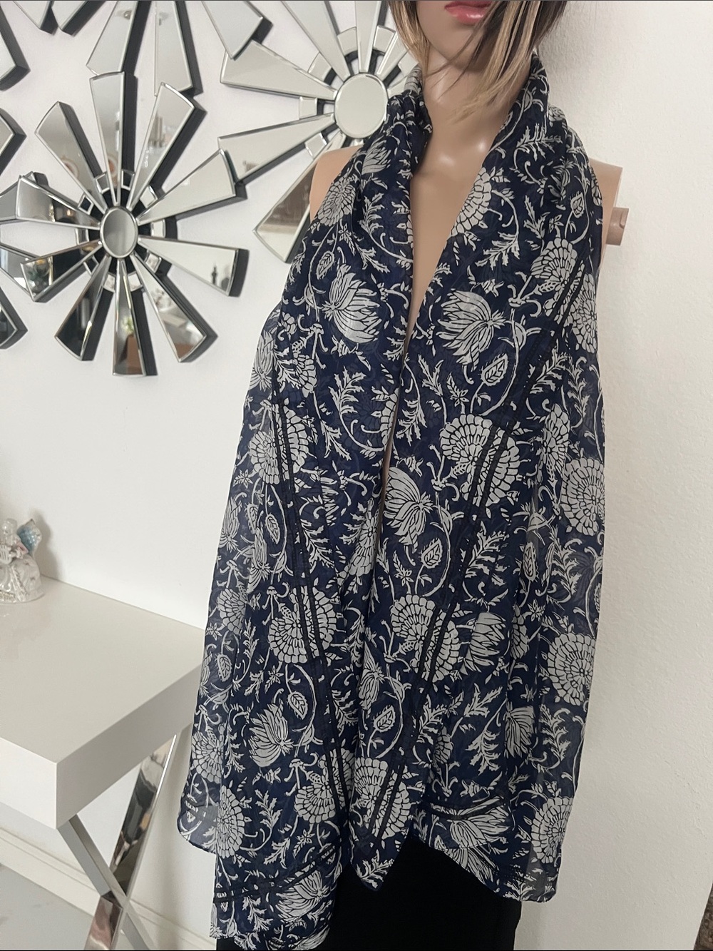 NWT (Galeries Lafayette) Dary Navy Floral Silk Skirt size 28X70
